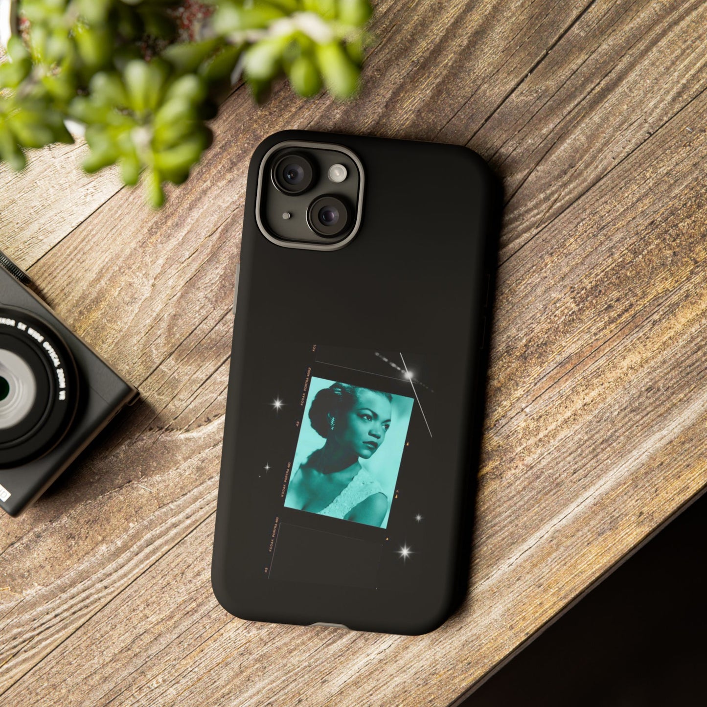 Eartha Glamorous Life Phone Case