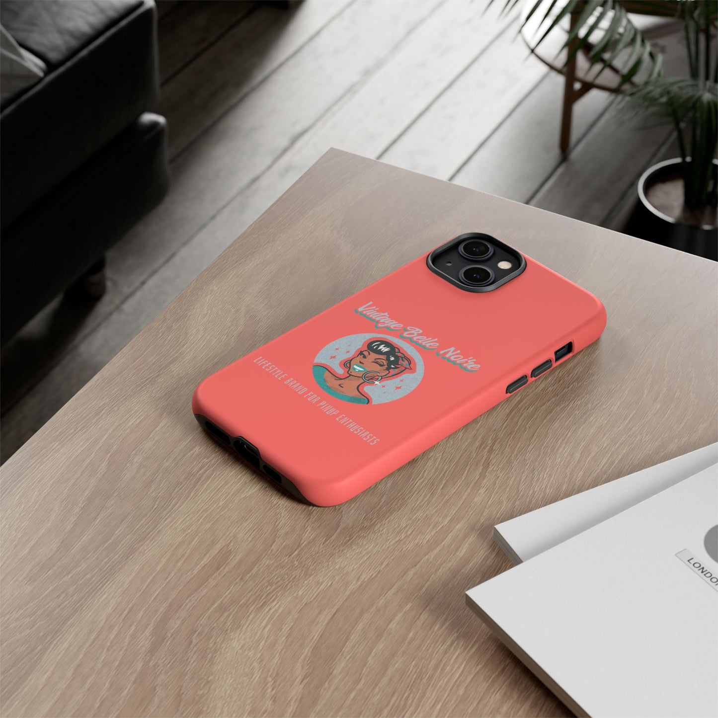 Vintage Belle Noire Logo Phone Case in Coral