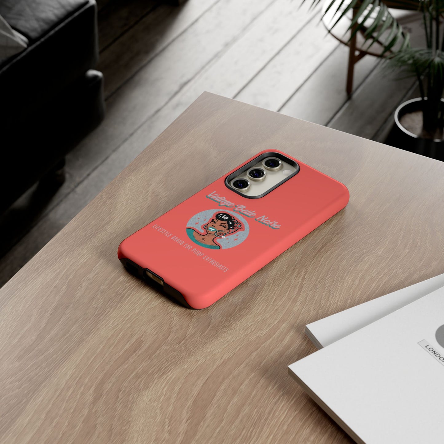 Vintage Belle Noire Logo Phone Case in Coral