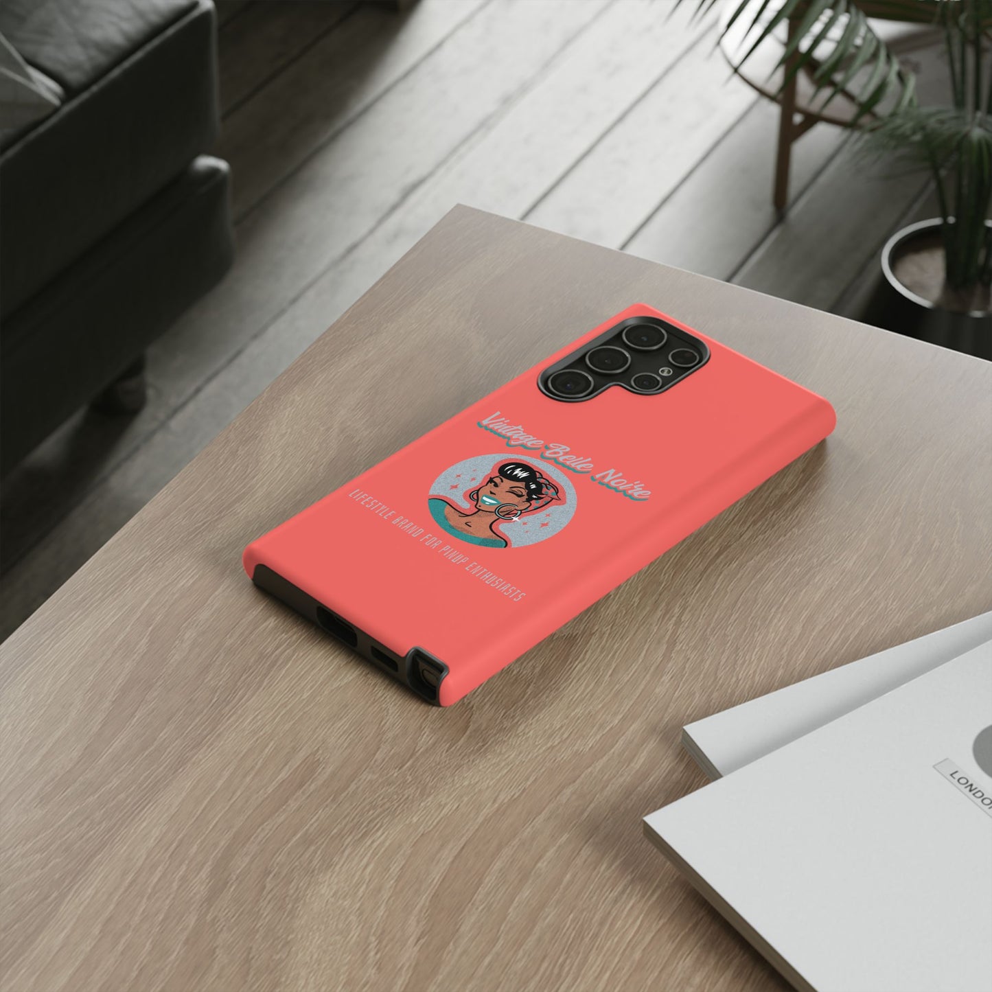 Vintage Belle Noire Logo Phone Case in Coral