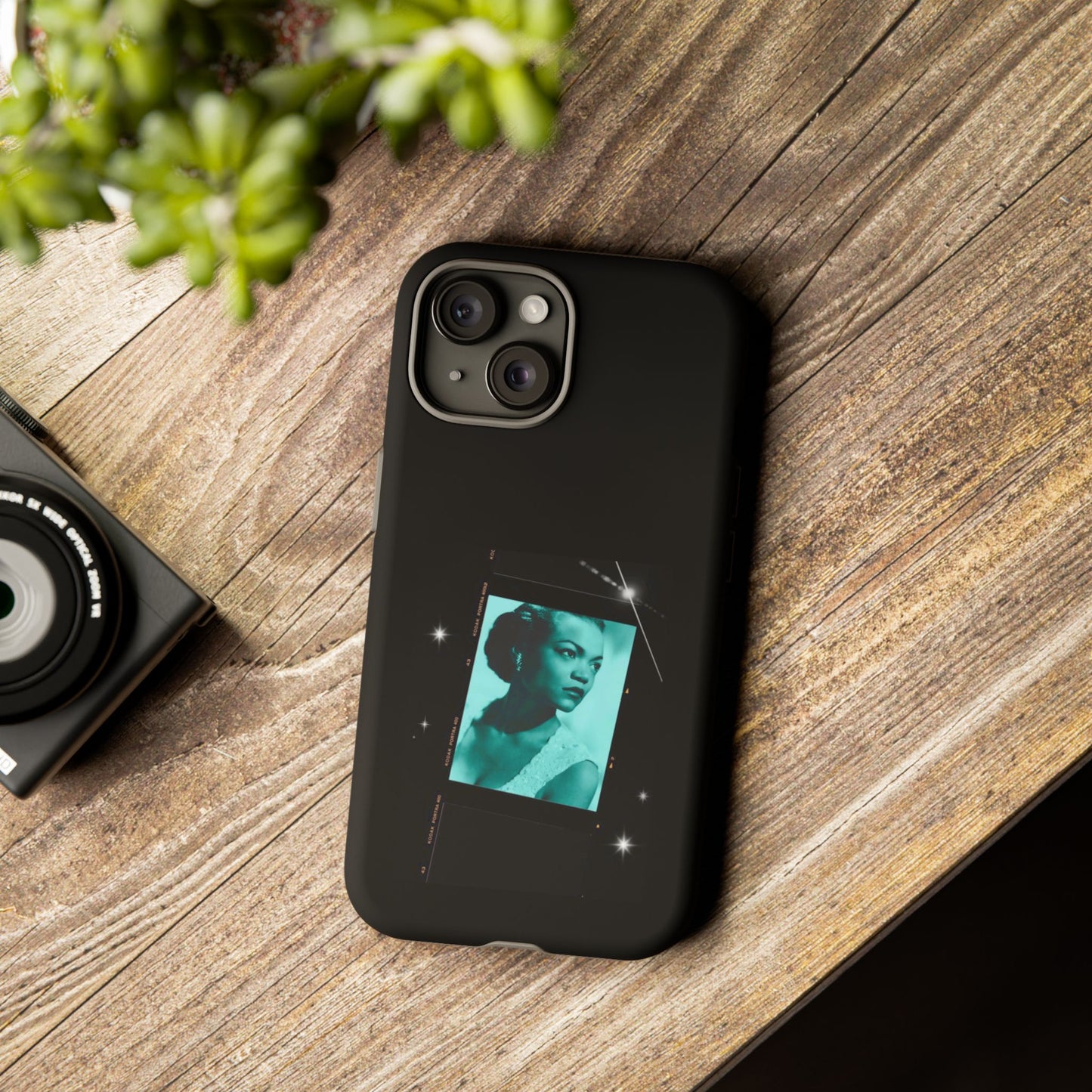 Eartha Glamorous Life Phone Case