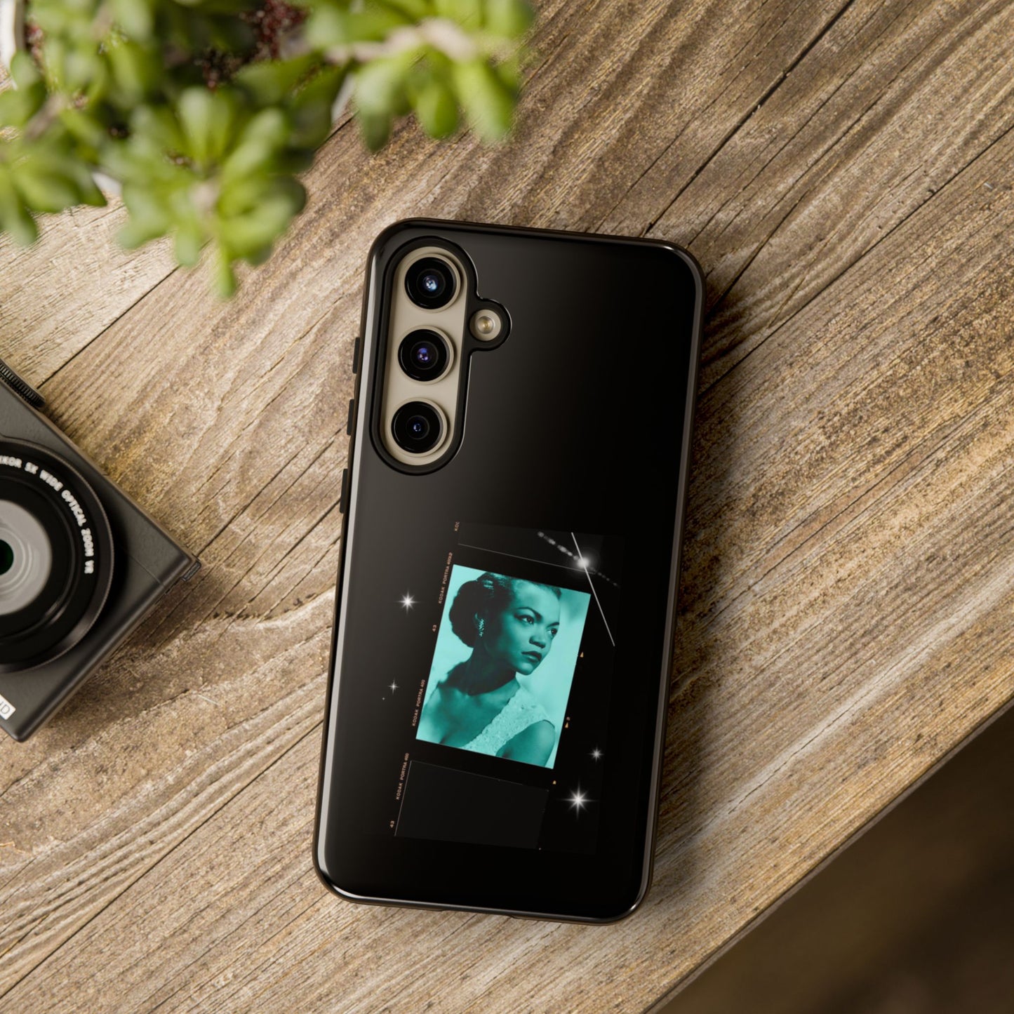 Eartha Glamorous Life Phone Case