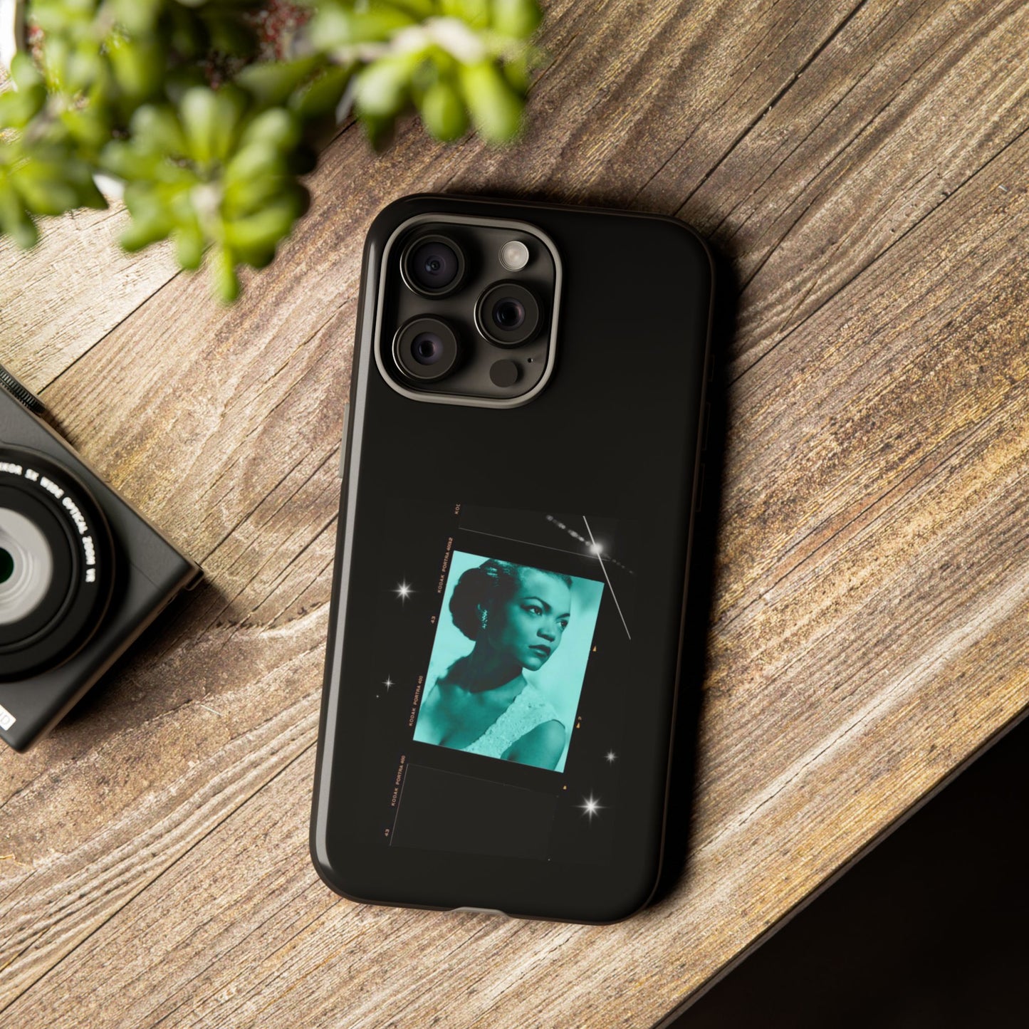 Eartha Glamorous Life Phone Case