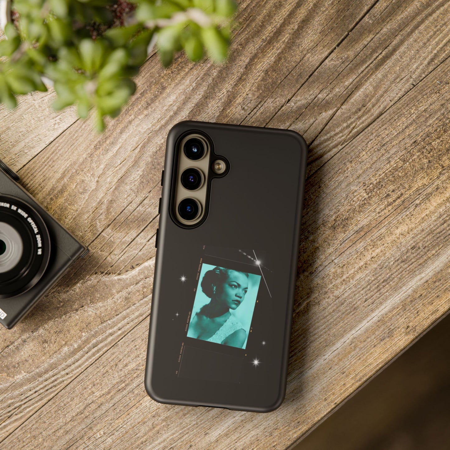 Eartha Glamorous Life Phone Case