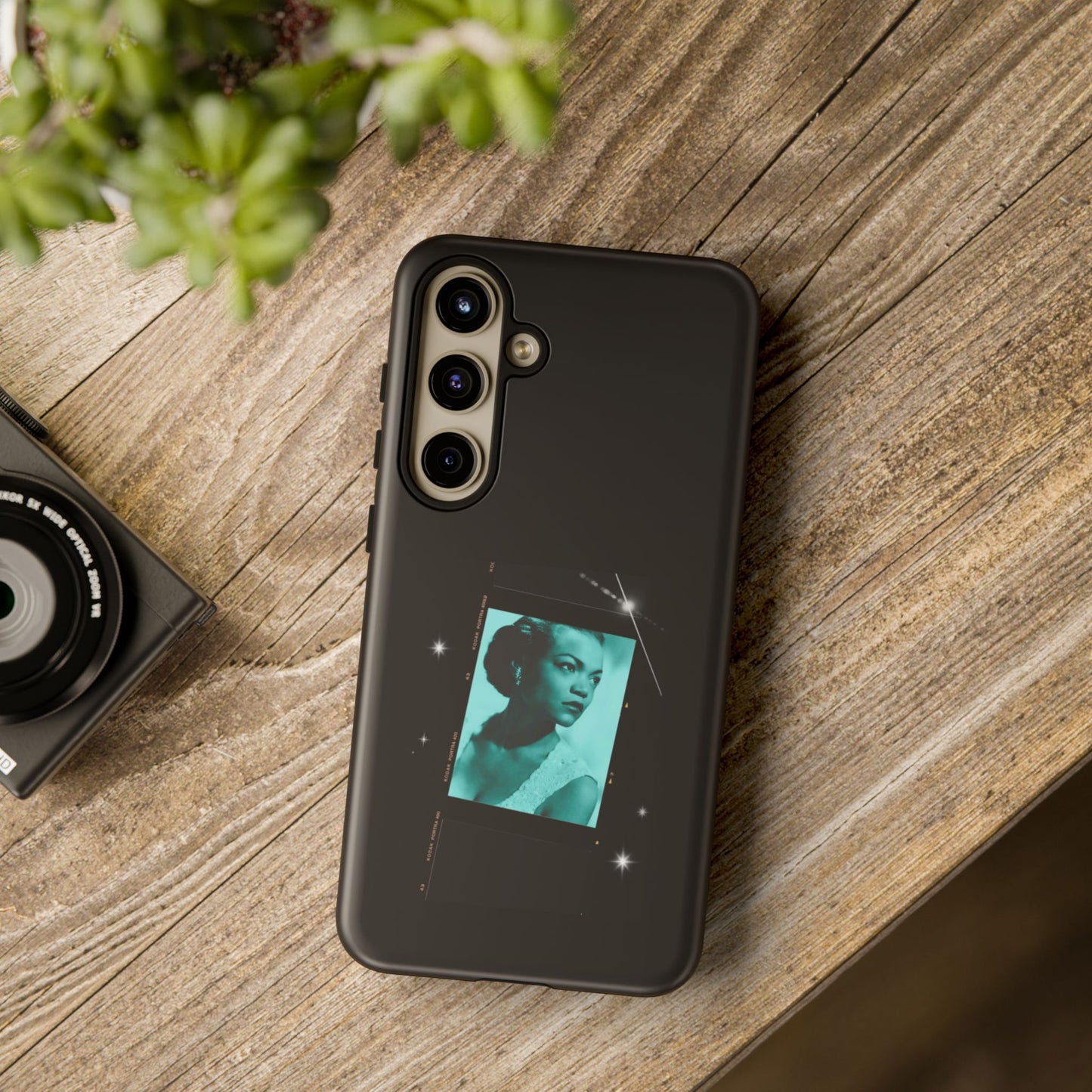 Eartha Glamorous Life Phone Case